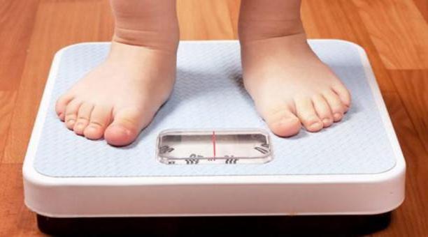το βάρος του παιδιού σε κανόνα αγοριού 6 ετών